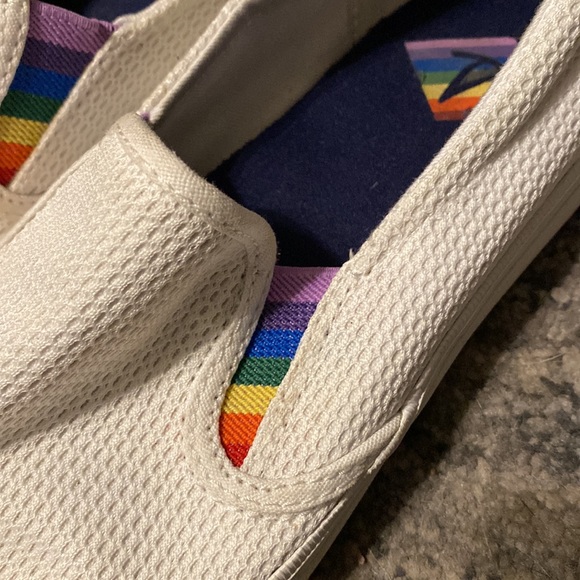 LGBTQ+ Gay Pride Sperrys with Rainbow 🌈 Detail - Picture 6 of 10